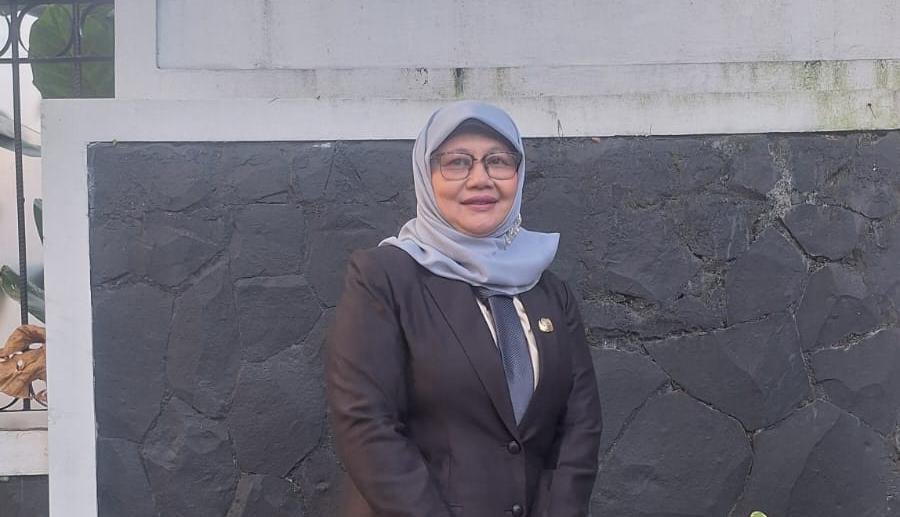 Ulfa Hayati Muzayanah Dikukuhkan sebagai Pengawas Sekolah Ahli Utama, Harumkan Kemenag Tuban