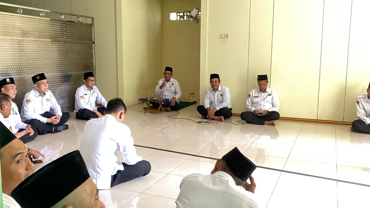 Puasa Hari ke-5 Ramadan, Kasi Bimas Islam Kemenag Tuban Sampaikan Kultum Dzuhur di Musala Al-Ikhlas