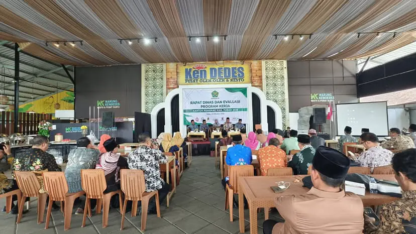 Tak Kenal Hari Libur, Kemenag Tuban Gelar Rapat Dinas dan Evaluasi Program Kerja 2026 di Batu