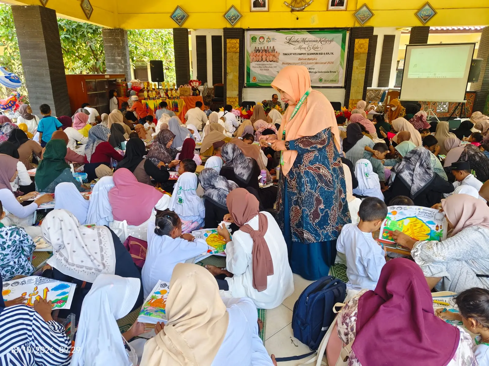 Semarak Hari Santri 2026, Lomba Kaligrafi Mom and Kids KUA Bancar Diserbu 276 Pasang Peserta