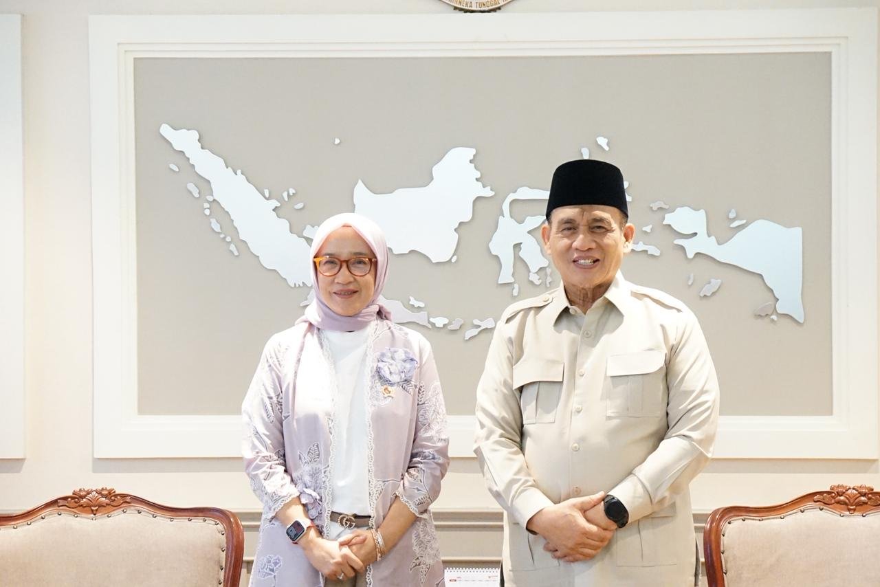 Temui Menpan, Wamenag Optimistis Hari Santri Ada Kado Izin Prakarsa Ditjen Pesantren