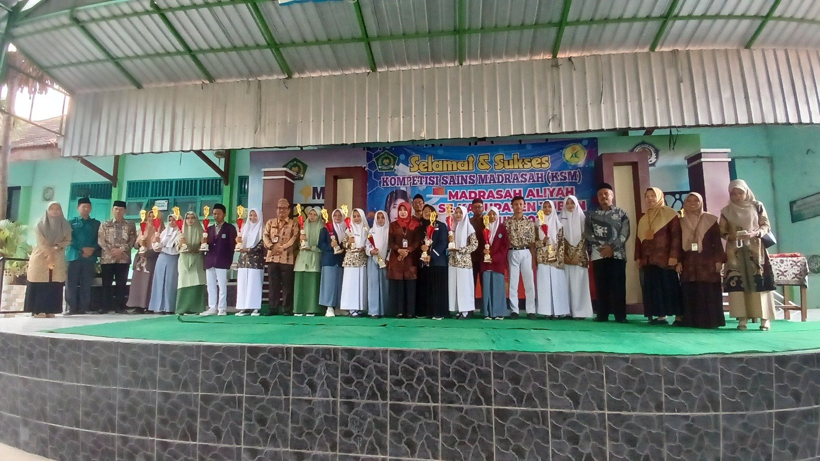 Hj. Umi Kulsum, S.Ag., M.Pd.I (Kakankemenag Tuban