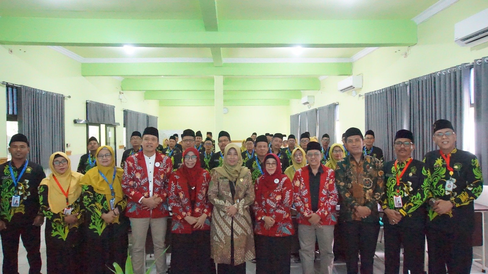 Bimtek Implementasi Kurikulum Berbasis Cinta dan Ekoteologi Pokjawas Kemenag Tuban Resmi Dibuka