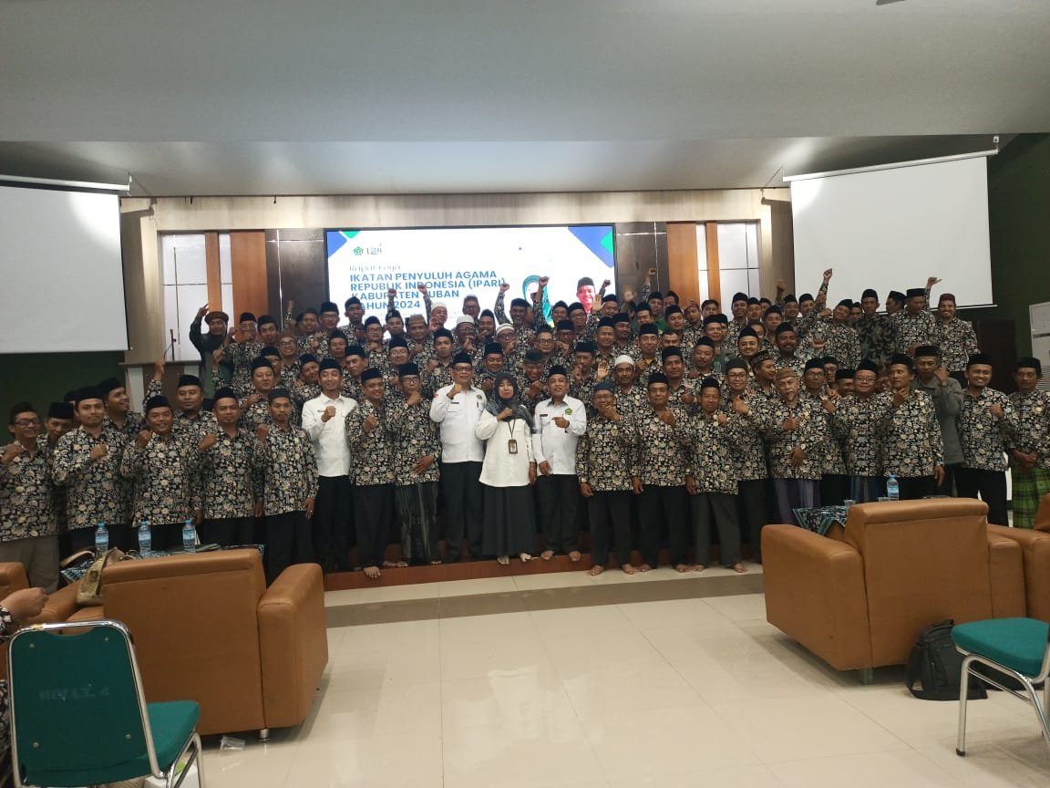 "Sinergi dalam Harmoni: PD IPARI Kabupaten Tuban Mantapkan Program Keumatan melalui RAKERDA 2024"
