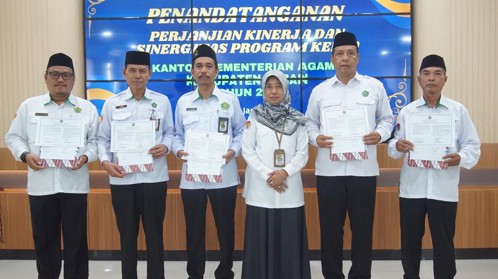 Penandatanganan Perkin dan Sinergitas Program Kerja Kemenag Tuban Tahun 2025