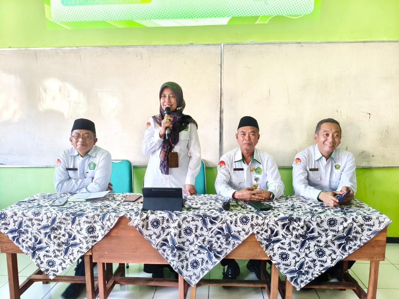 Kakankemenag Tuban Tekankan Penguatan Budaya Literasi di MTsN 1 Tuban