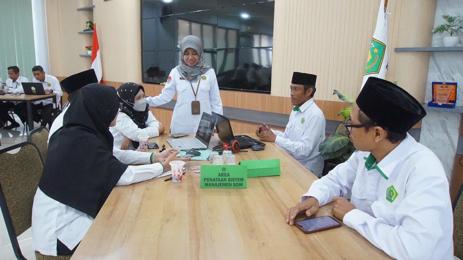 Kemenag Tuban Ikuti Penilaian Pendahuluan Tahap 1 Calon Pilot Project WBK 2025 Secara Daring