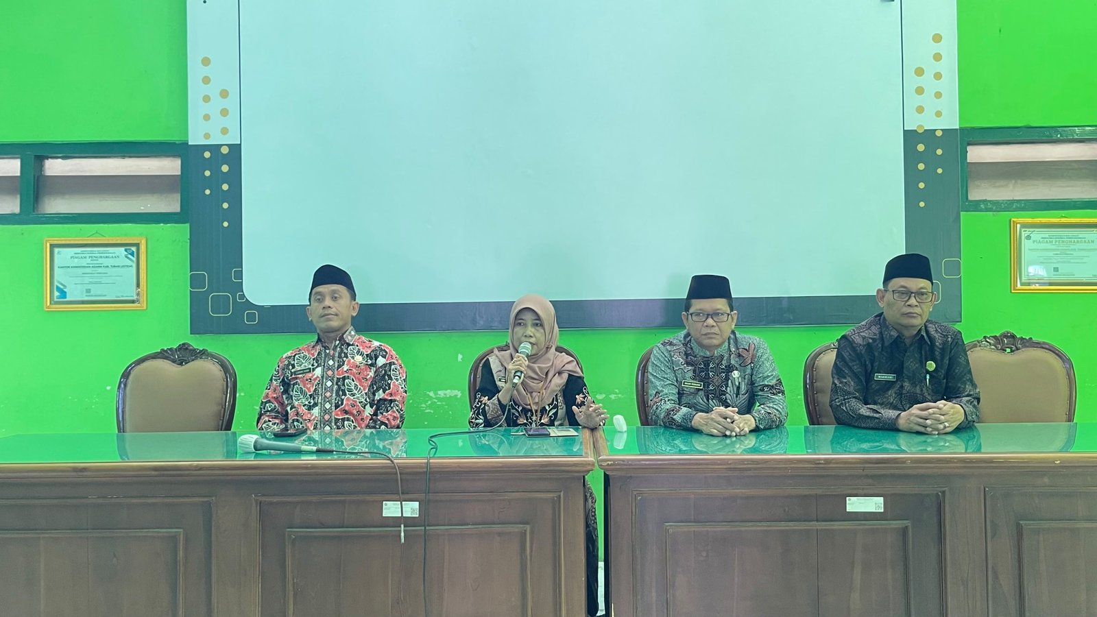 Kepala Kemenag Tuban Tekankan Keseimbangan Hak dan Kewajiban ASN dalam Binkarsital