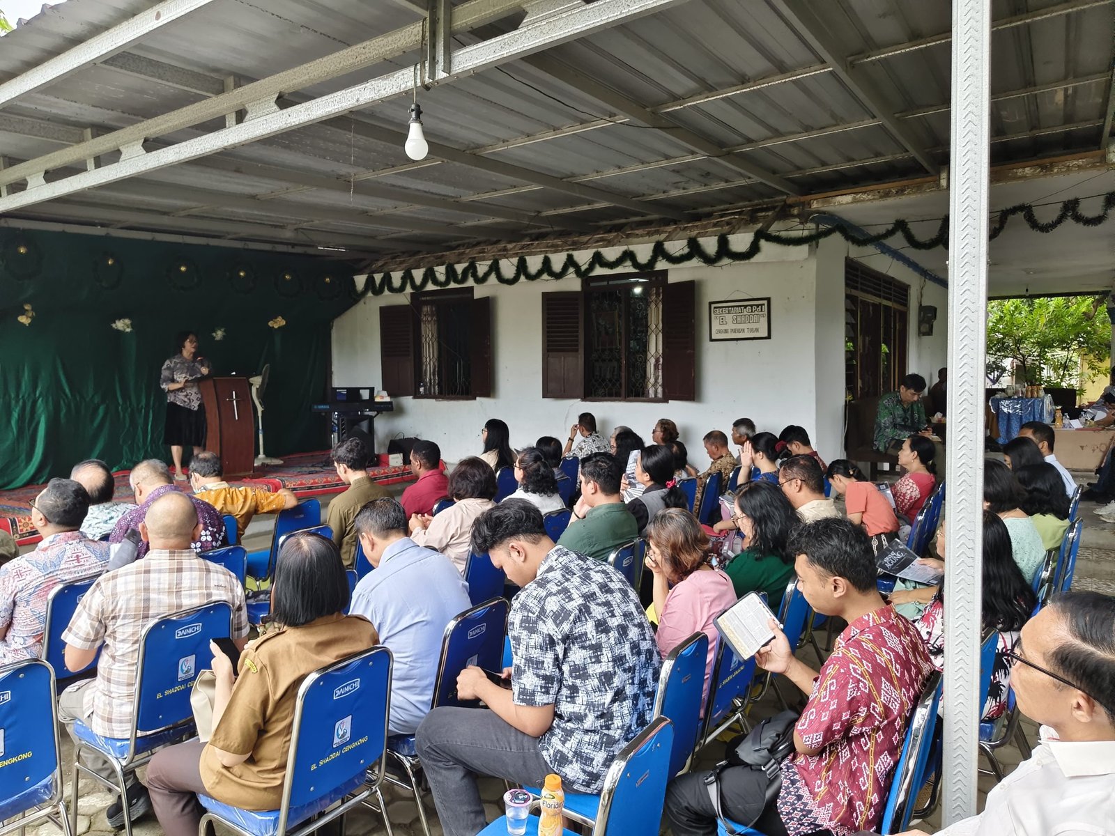 Perkuat Sinergi Pelayanan, Penyuluh Agama Kristen Kemenag Tuban Lakukan Monev Gereja GPDI El Shaddai Cengkong