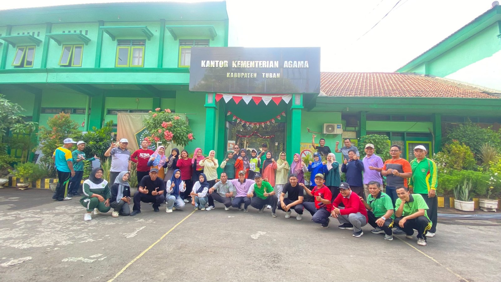 Senam Bersama, Kemenag Tuban Dorong ASN Jaga Kesehatan dan Tingkatkan Kinerja