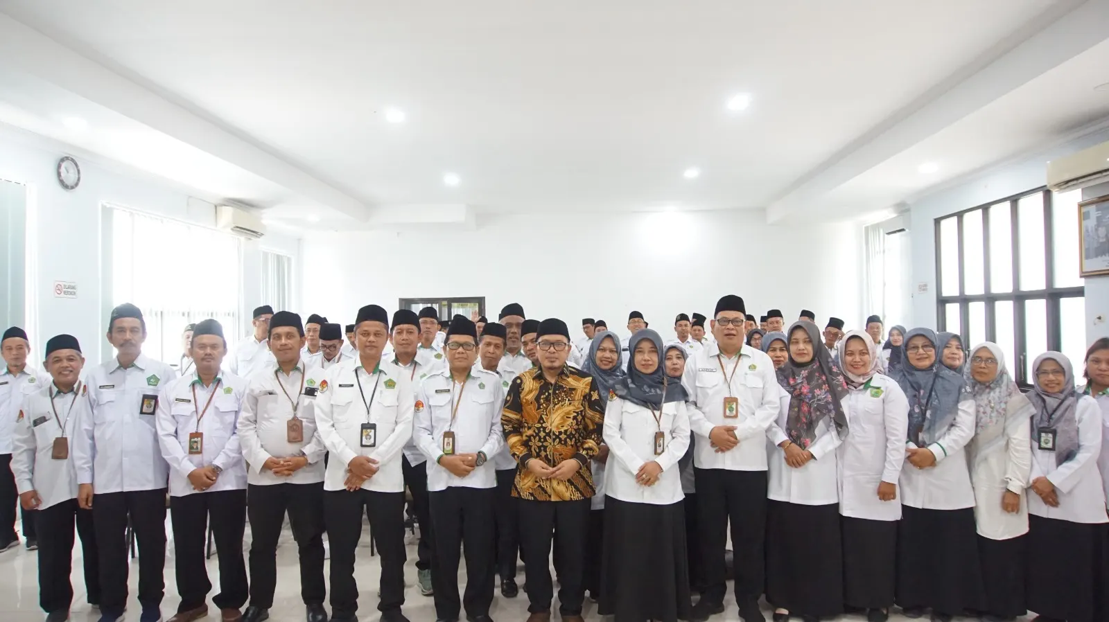 Sekretaris Itjen Kemenag RI Tekankan Komitmen Pimpinan dan Inovasi Berdampak untuk Wujudkan Zona Integritas di Kemenag Tuban