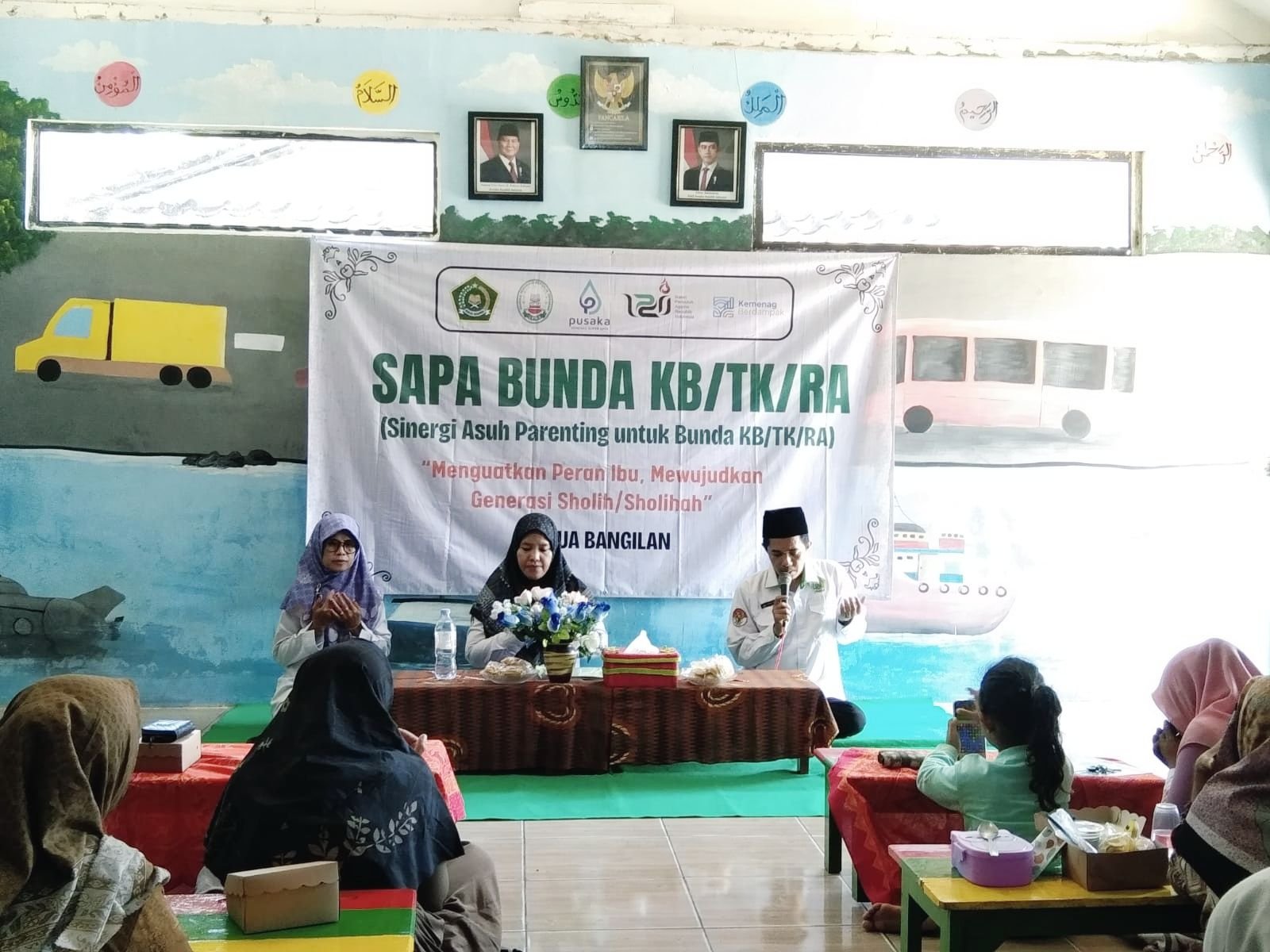 Penyuluh Agama Islam KUA Bangilan Gelar “SAPA BUNDA KB/TK/RA” di RA Nashirul Ummah Sidodadi