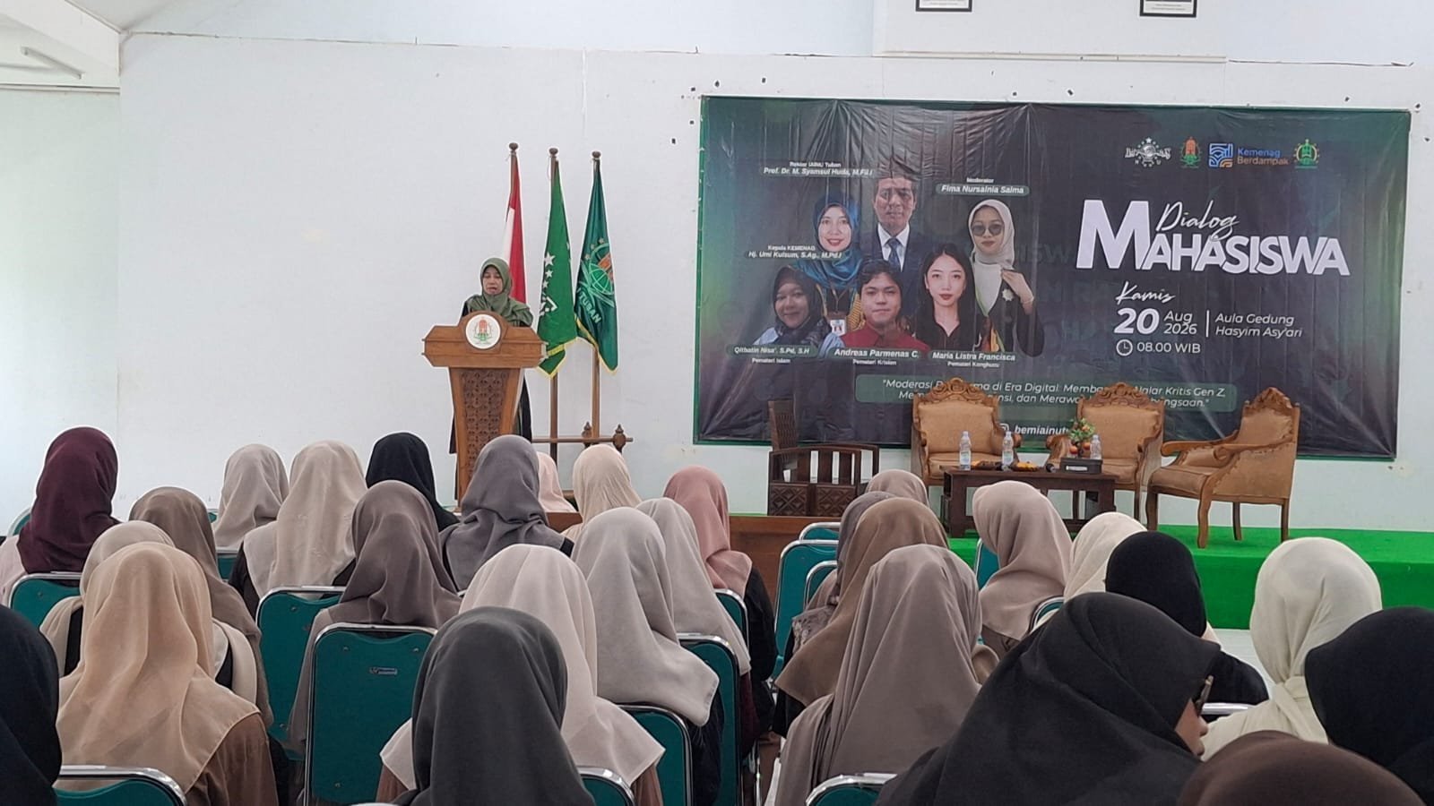 Kepala Kantor Buka Dialog Moderasi Beragama Mahasiswa IAINU Tuban: Gen Z Harus Miliki Nalar Kritis dan Rawat Harmoni Kebangsaan