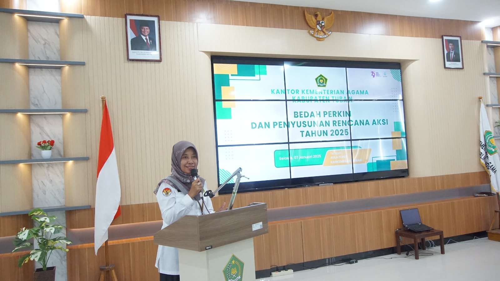 Kepala Kemenag Tuban Bersama Jajaran Ikuti Bedah Perkin dan Penyusunan Rencana Aksi Tahun 2025