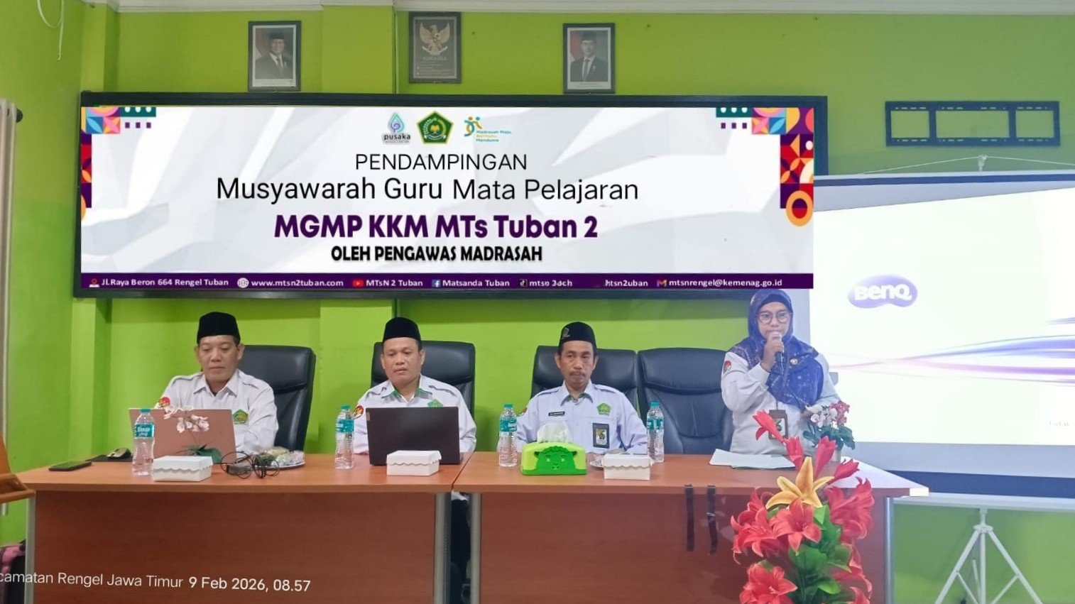 2 Pengawas Madrasah Dampingi Penyusunan Soal Ujian Madrasah MGMP KKM MTs Tuban 2