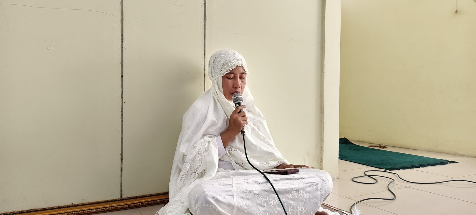 Perdana, Kultum Kakankemenag Tuban Umi Kulsum di Musala Al Ikhlas