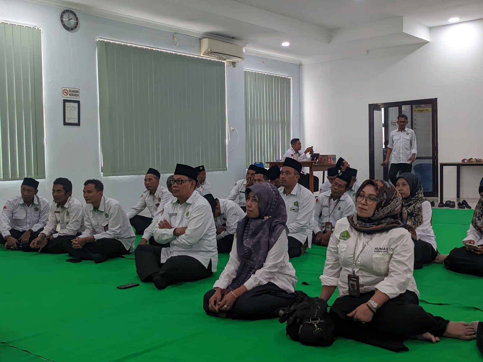 Kepala Kantor dan ASN Kemenag Tuban Ikuti Peringatan Isra Miraj Dengan Kanwil Kemenag Jatim Secara Daring