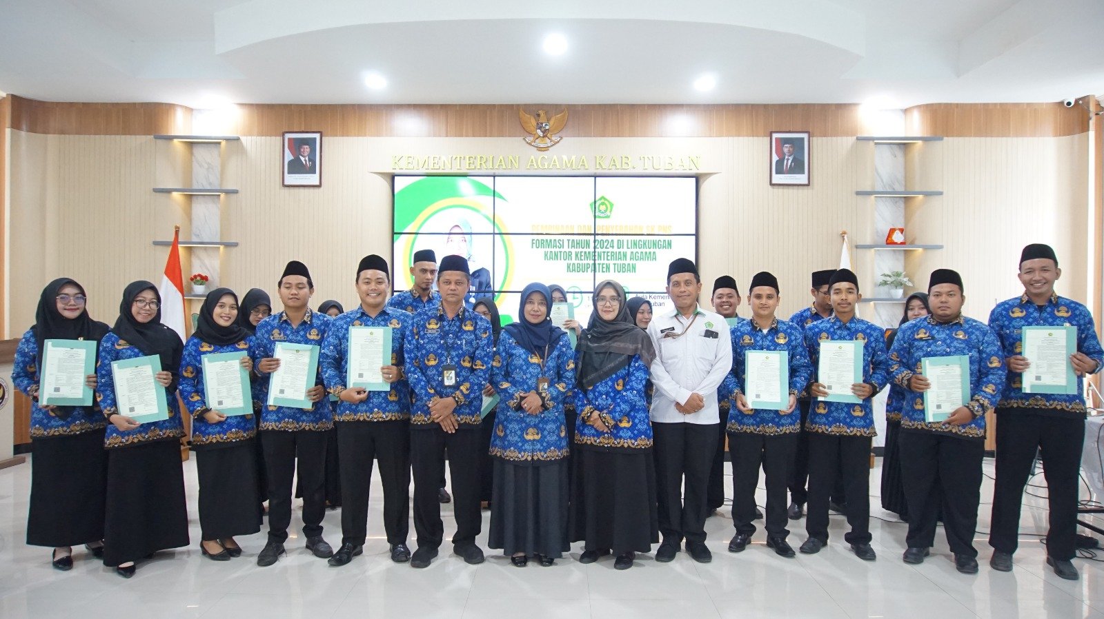 Belasan PNS Kemenag Tuban Resmi Dilantik Jadi Pejabat Fungsional, Didorong Tingkatkan Kompetensi dan Integritas
