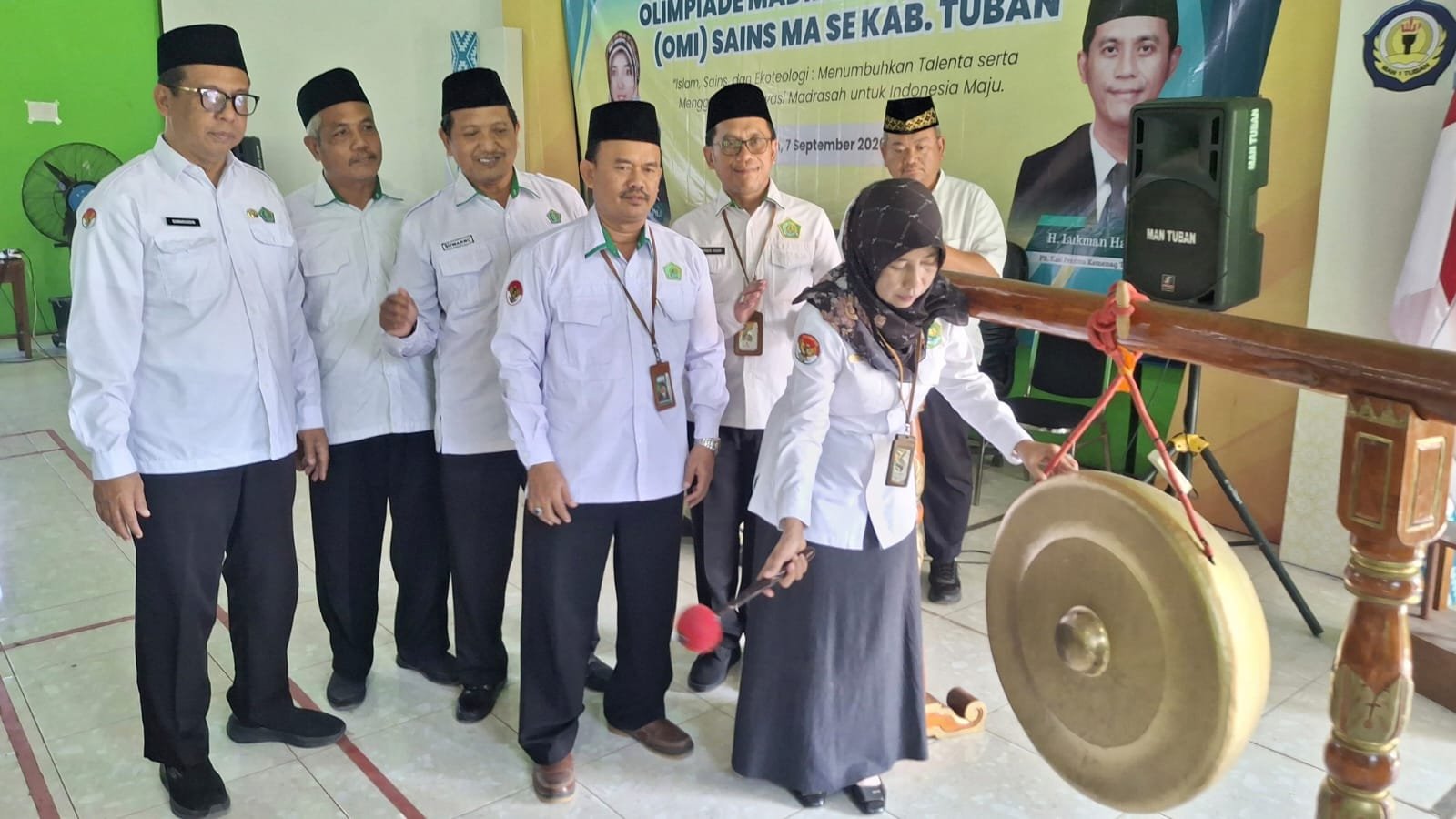 Buka OMI 2026 di MAN 1 Tuban, Kepala Kemenag Tuban Dorong Siswa Unggul Sains dan Berakhlak Mulia