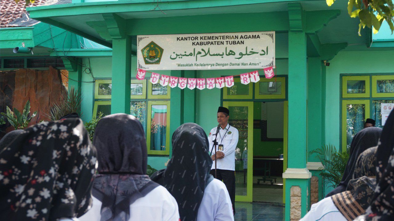 ASN Kemenag Tuban Ikuti Apel Senin, Bahas Penguatan PPID dan Kawasan Tanpa Rokok